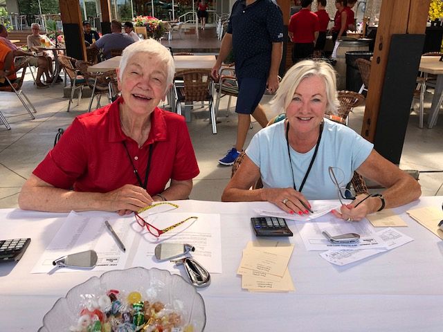 Jean and Frances at the scoring table