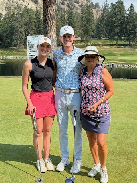 Putting Champion Teri Fisher
